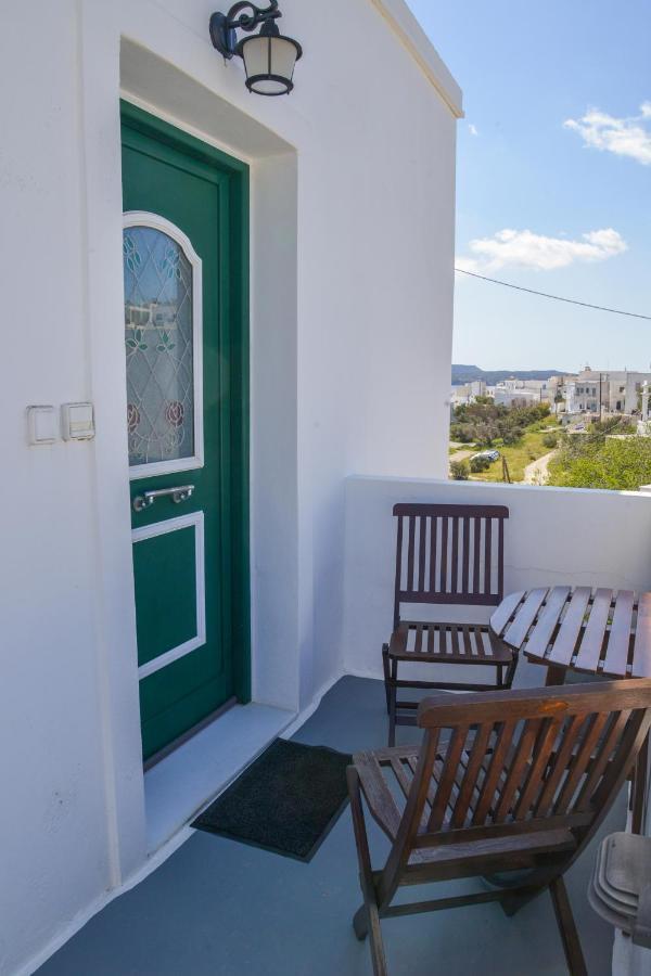 Balcon Al Mar Milos Apartment Adamantas  Luaran gambar